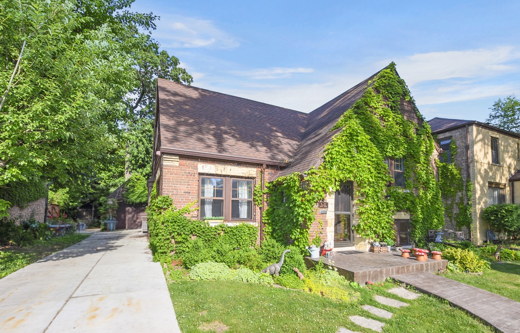 9615 Brandt Avenue, Oak Lawn, IL 60453