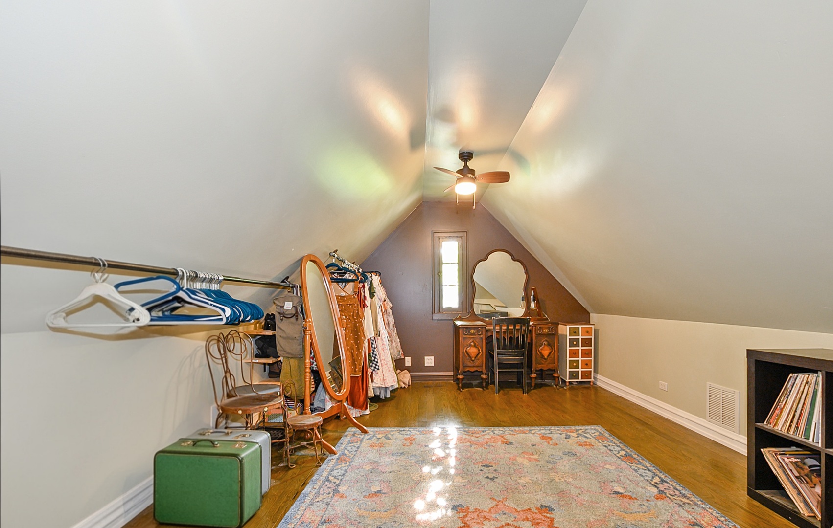 9615 Brandt Avenue, Oak Lawn, IL 60453