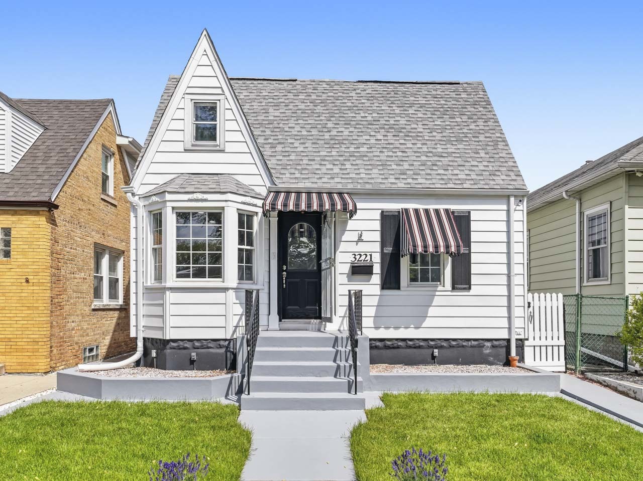 3221 N Opal Avenue, Chicago, IL 60634