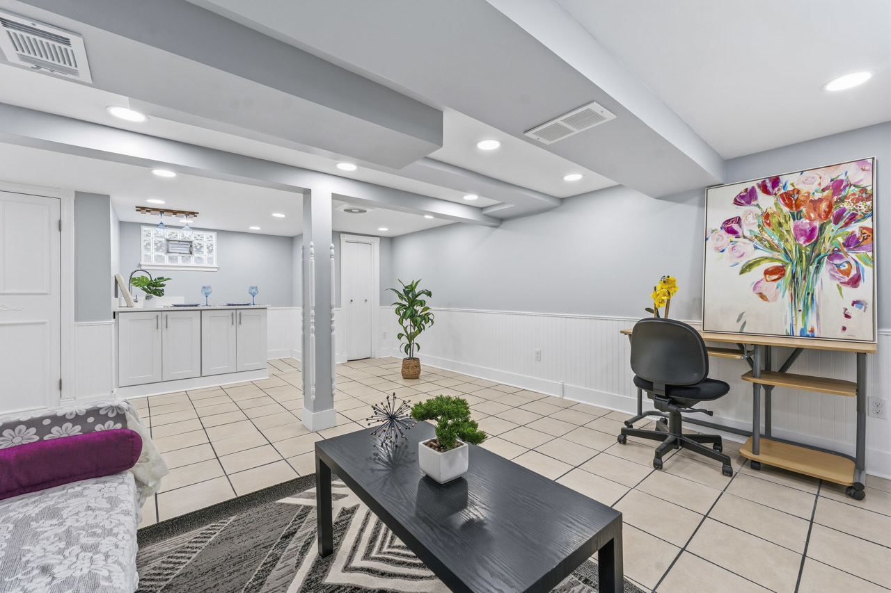 3221 N Opal Avenue, Chicago, IL 60634
