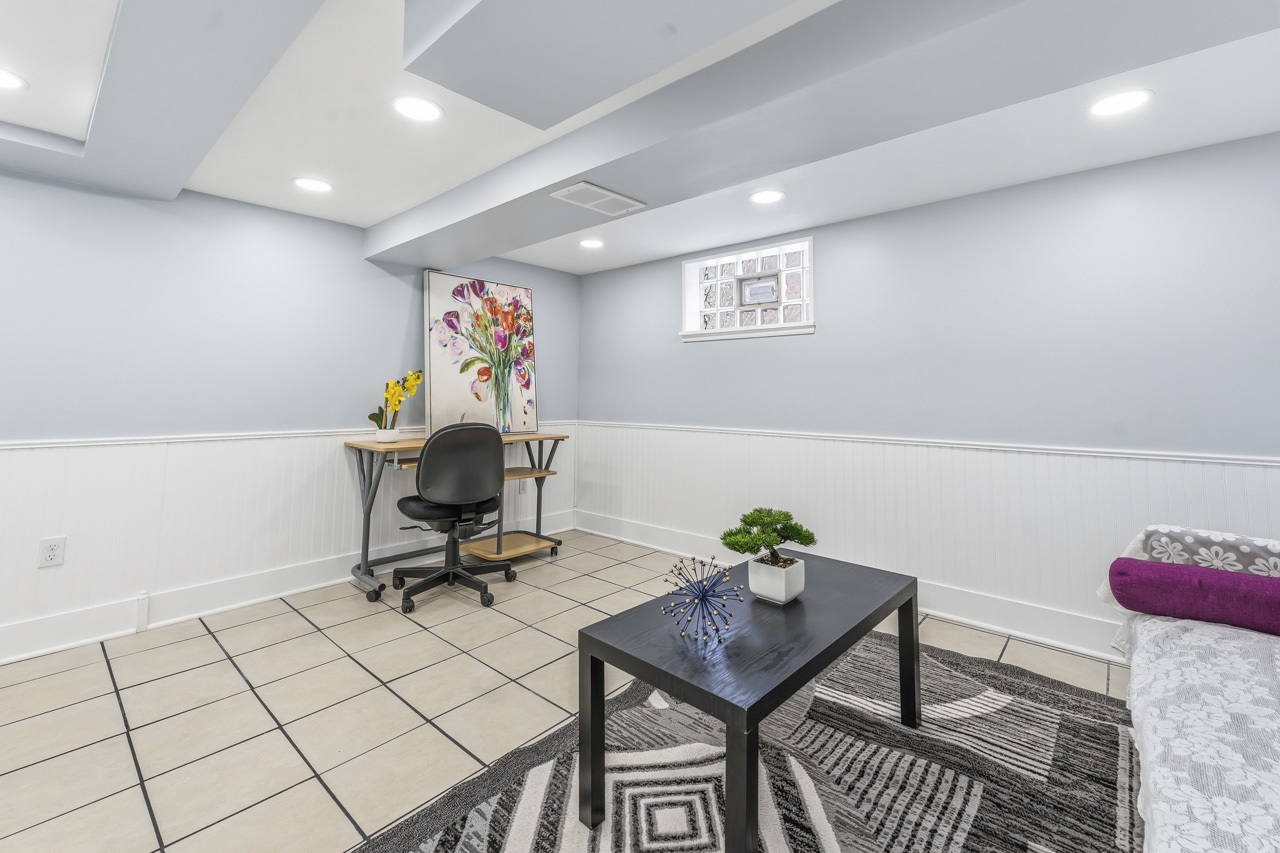 3221 N Opal Avenue, Chicago, IL 60634