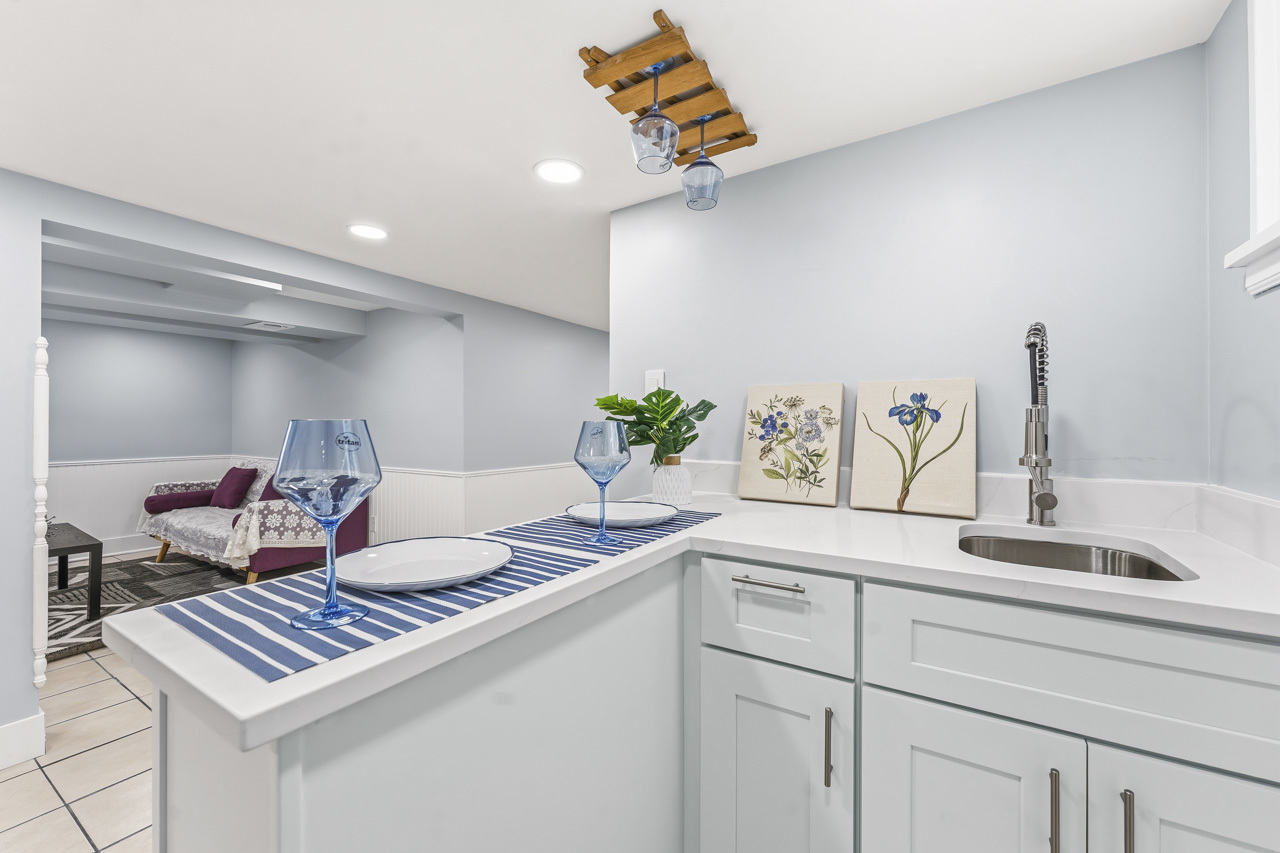 3221 N Opal Avenue, Chicago, IL 60634