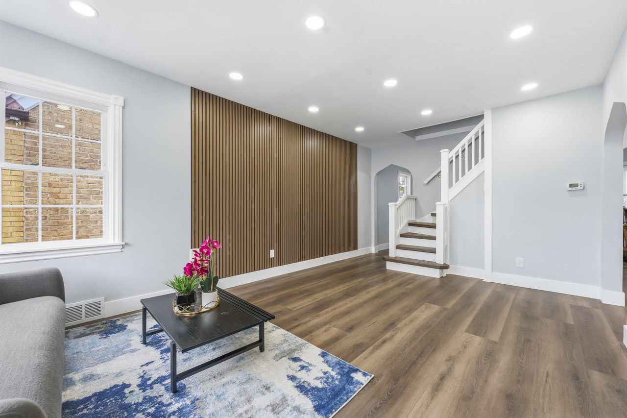 3221 N Opal Avenue, Chicago, IL 60634