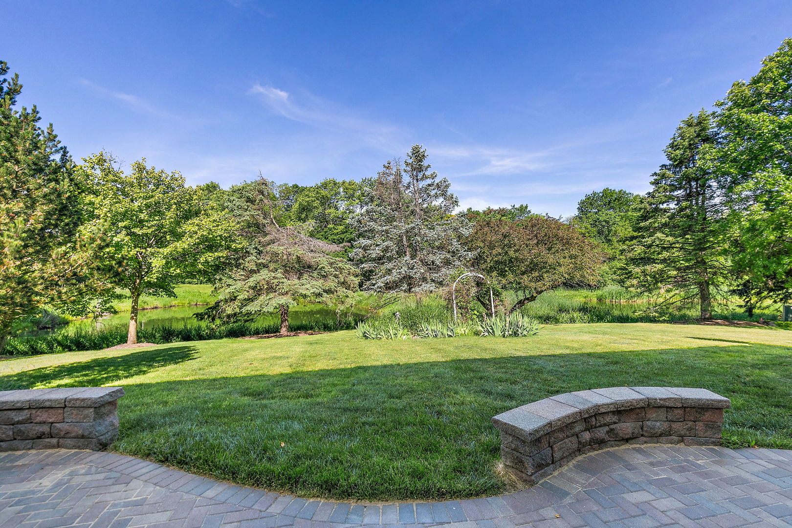 1476 Columbia Lane, Barrington, IL 60010