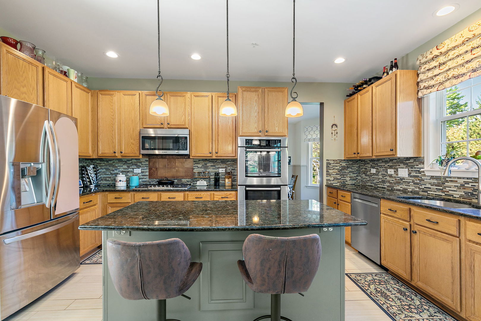 1476 Columbia Lane, Barrington, IL 60010