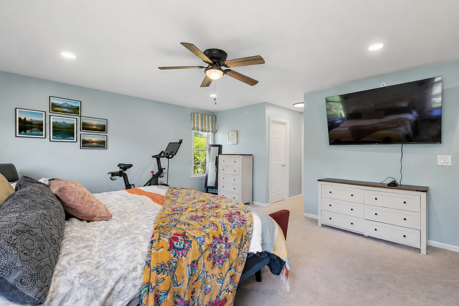 1476 Columbia Lane, Barrington, IL 60010