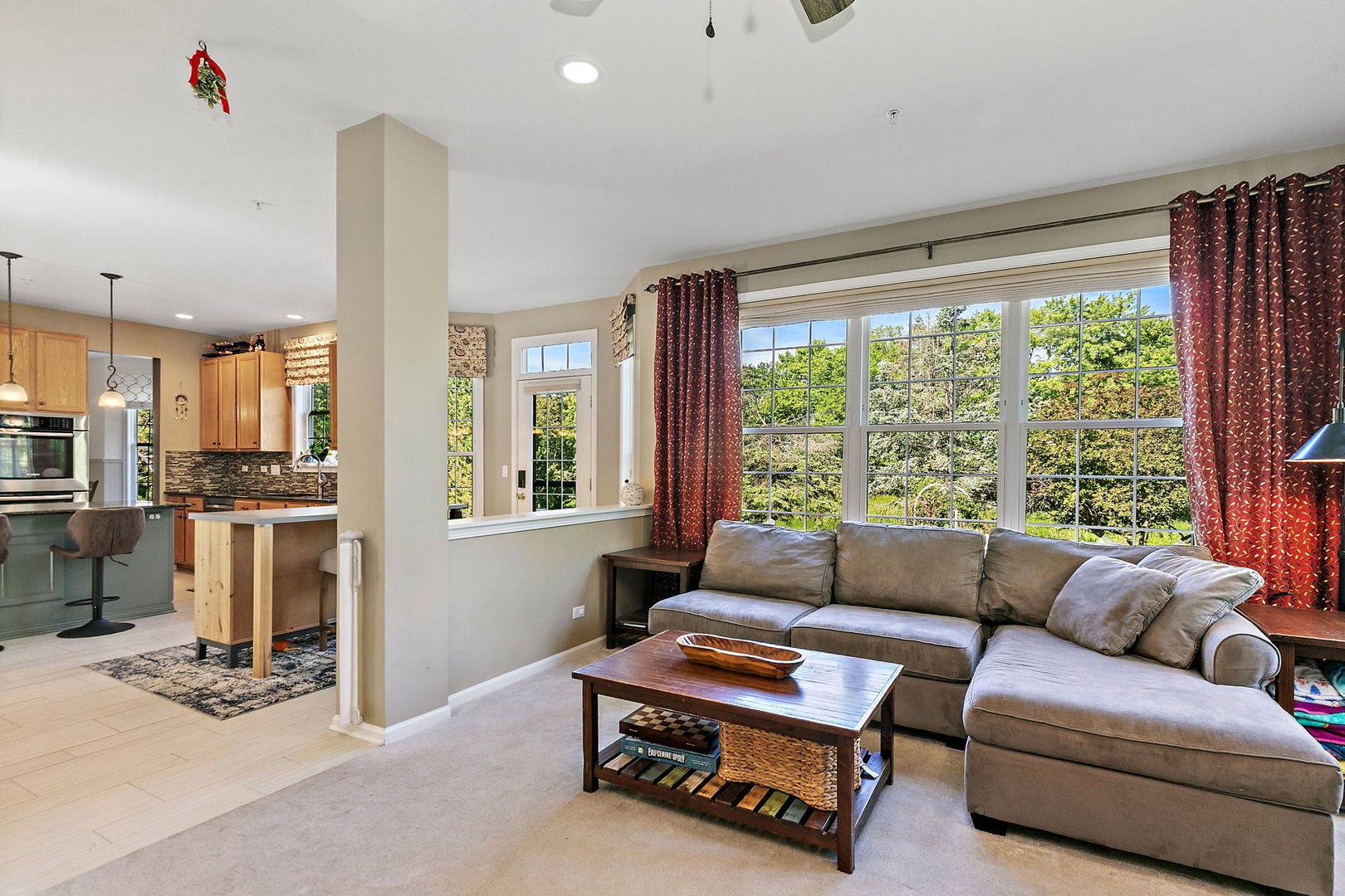 1476 Columbia Lane, Barrington, IL 60010