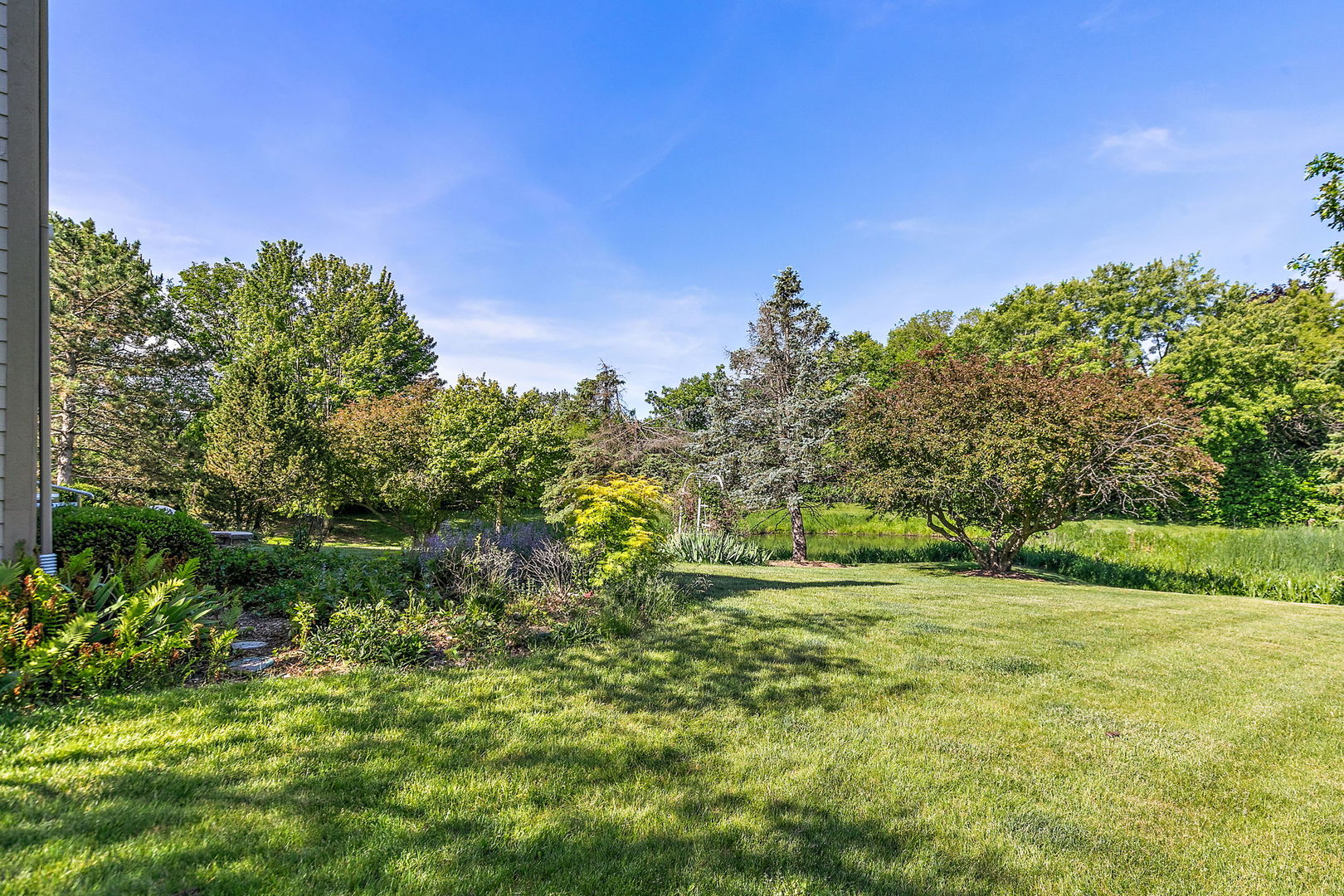 1476 Columbia Lane, Barrington, IL 60010