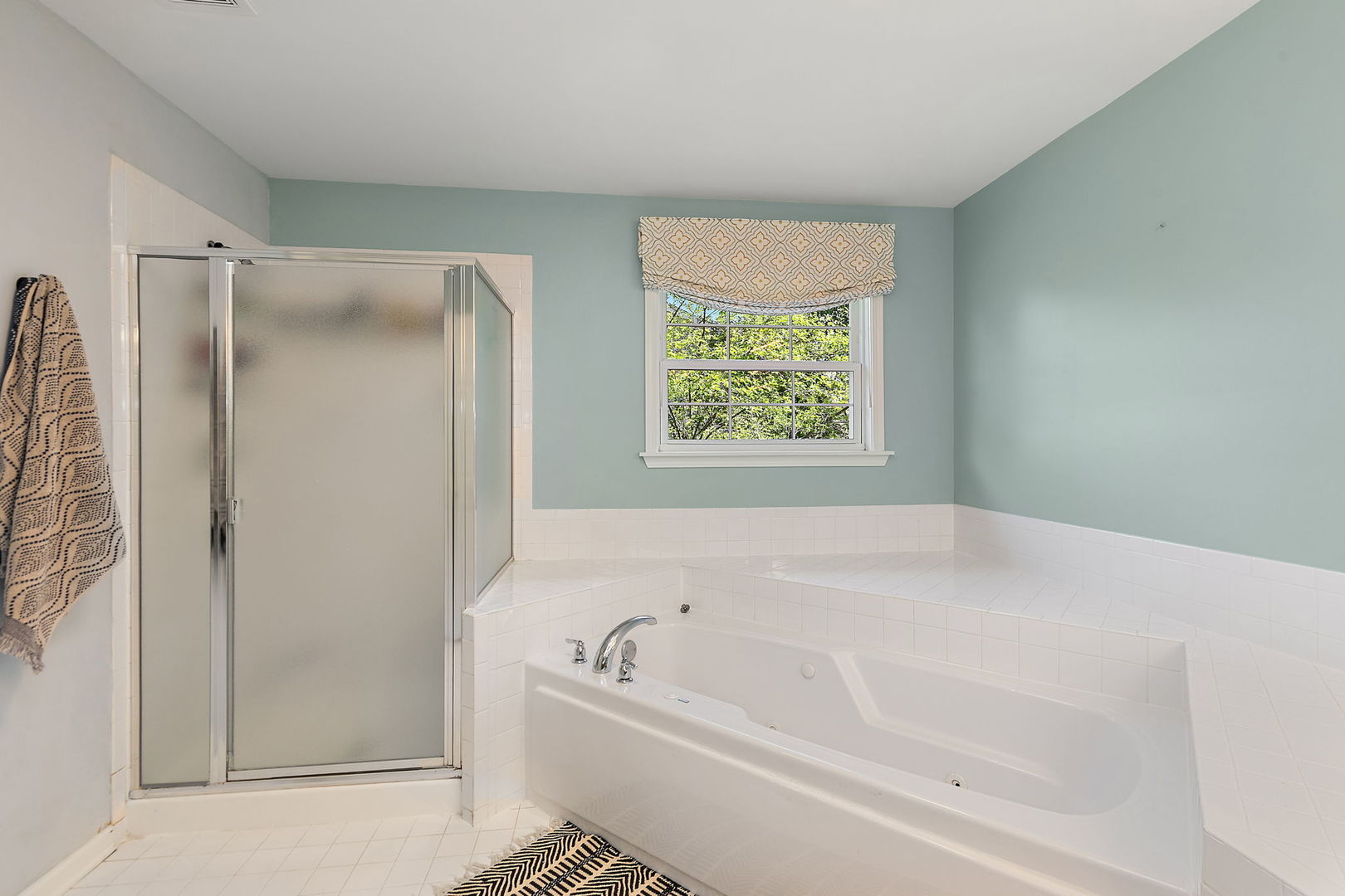 1476 Columbia Lane, Barrington, IL 60010
