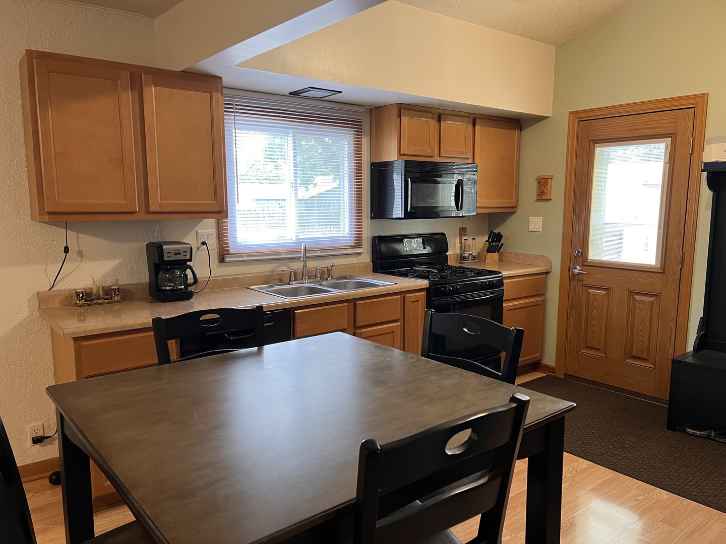 413 S May Street, Joliet, IL 60436