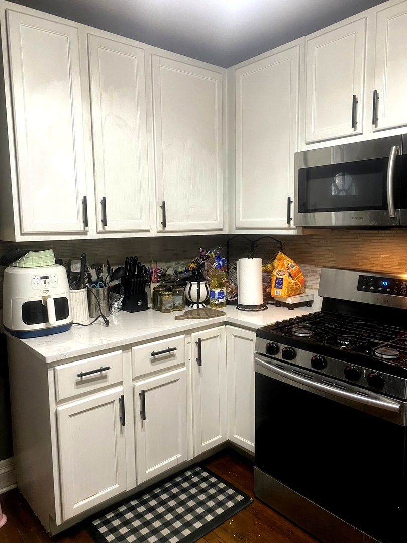 6433 S Talman Avenue, Chicago, IL 60629