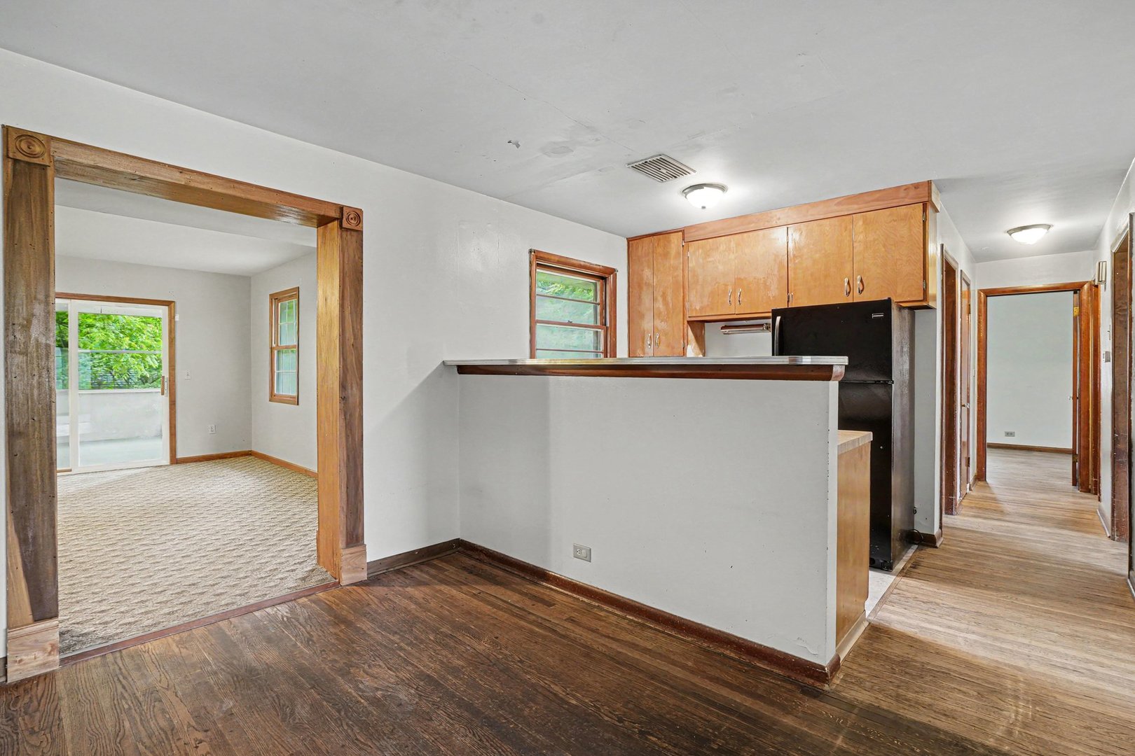 125 S River Road, North Aurora, IL 60542
