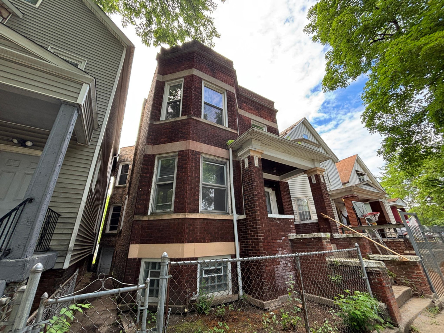 5308 S Bishop Street, Chicago, IL 60609