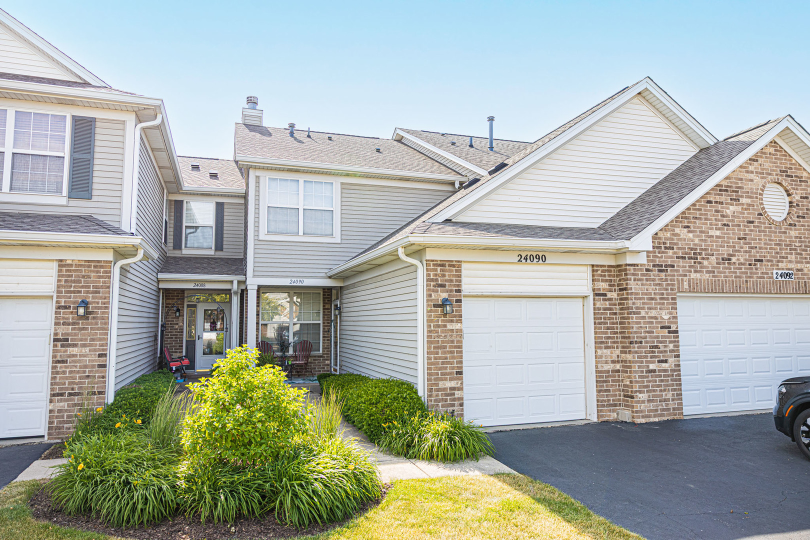 24090 W Pear Tree Circle, Plainfield, IL 60585