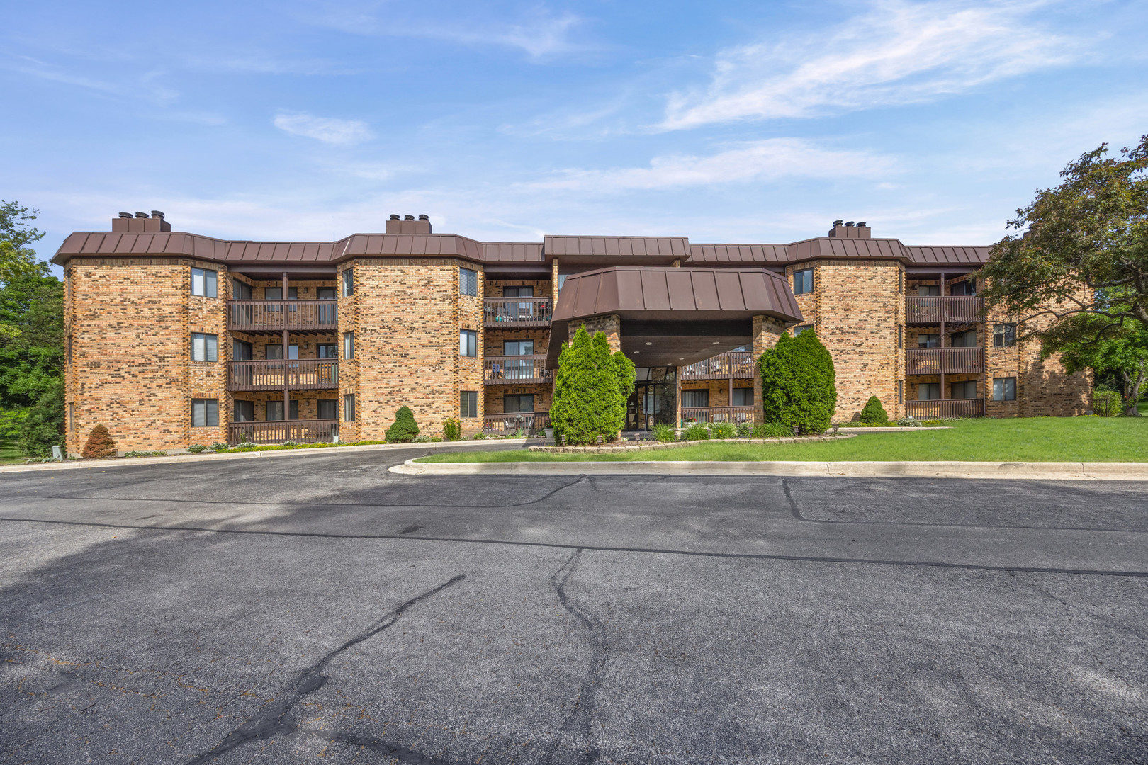 2880 Torrey Pine Lane #1H, Lisle, IL 60532
