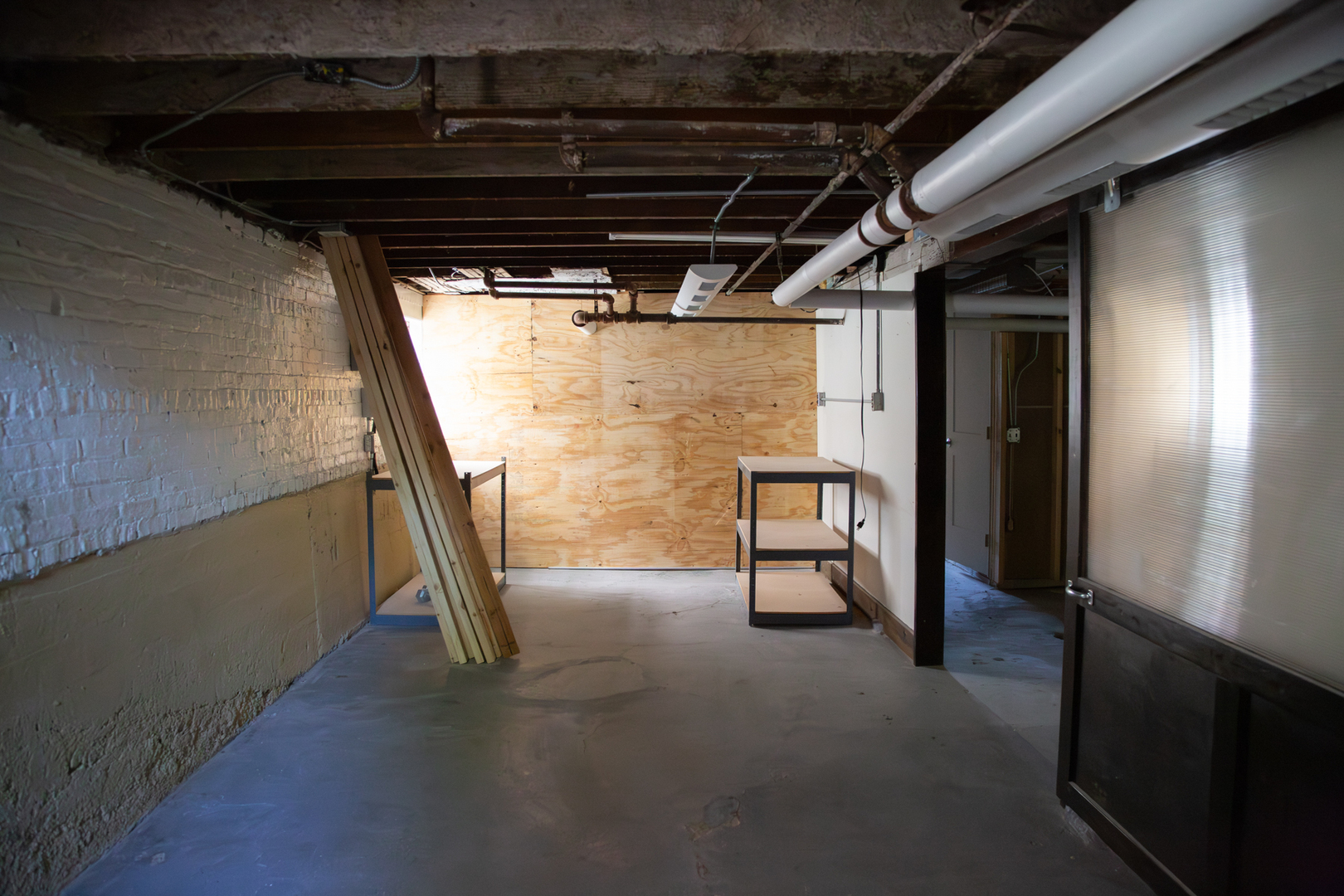 4727 W Schubert Avenue, Chicago, IL 60639