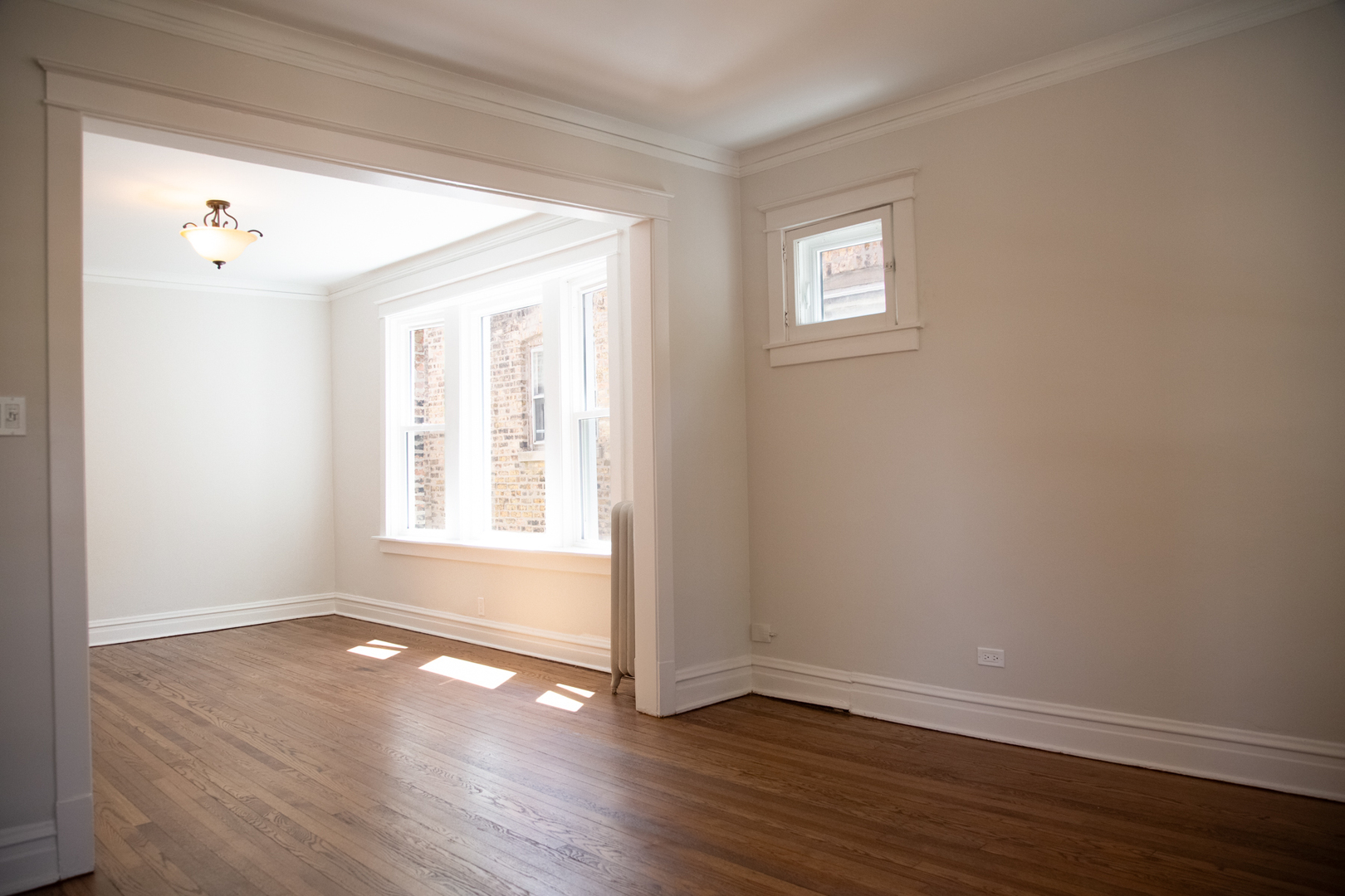 4727 W Schubert Avenue, Chicago, IL 60639