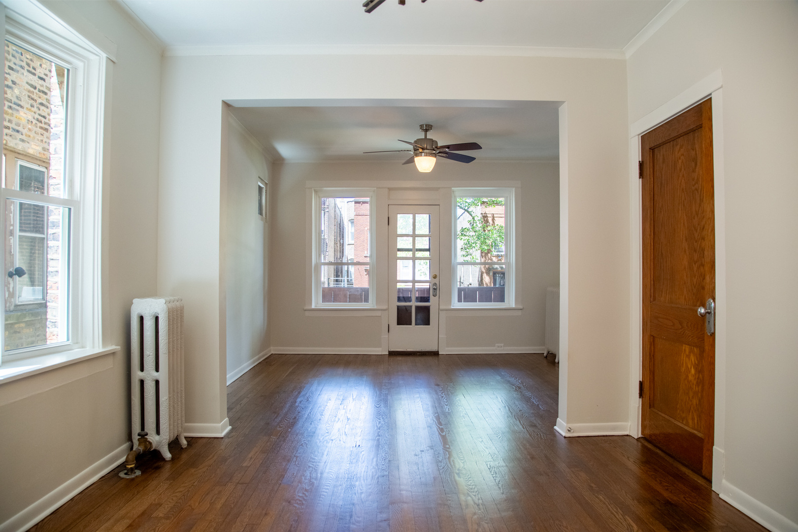 4727 W Schubert Avenue, Chicago, IL 60639