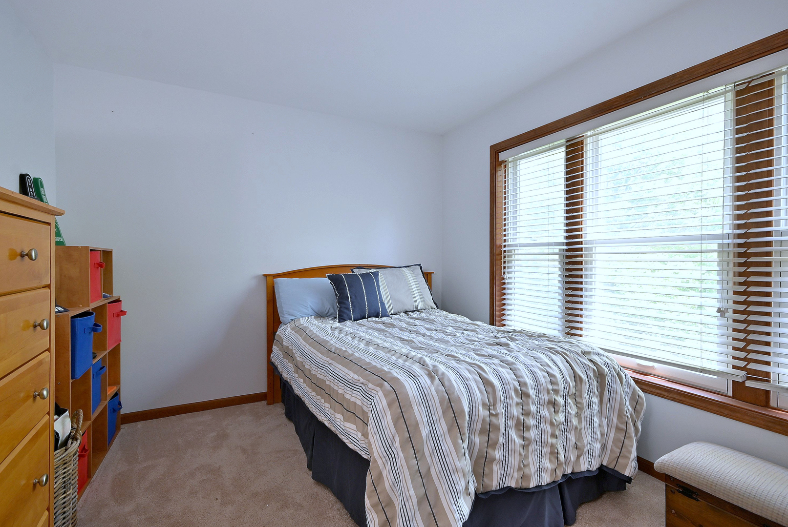 88 Jansen Lane, Vernon Hills, IL 60061