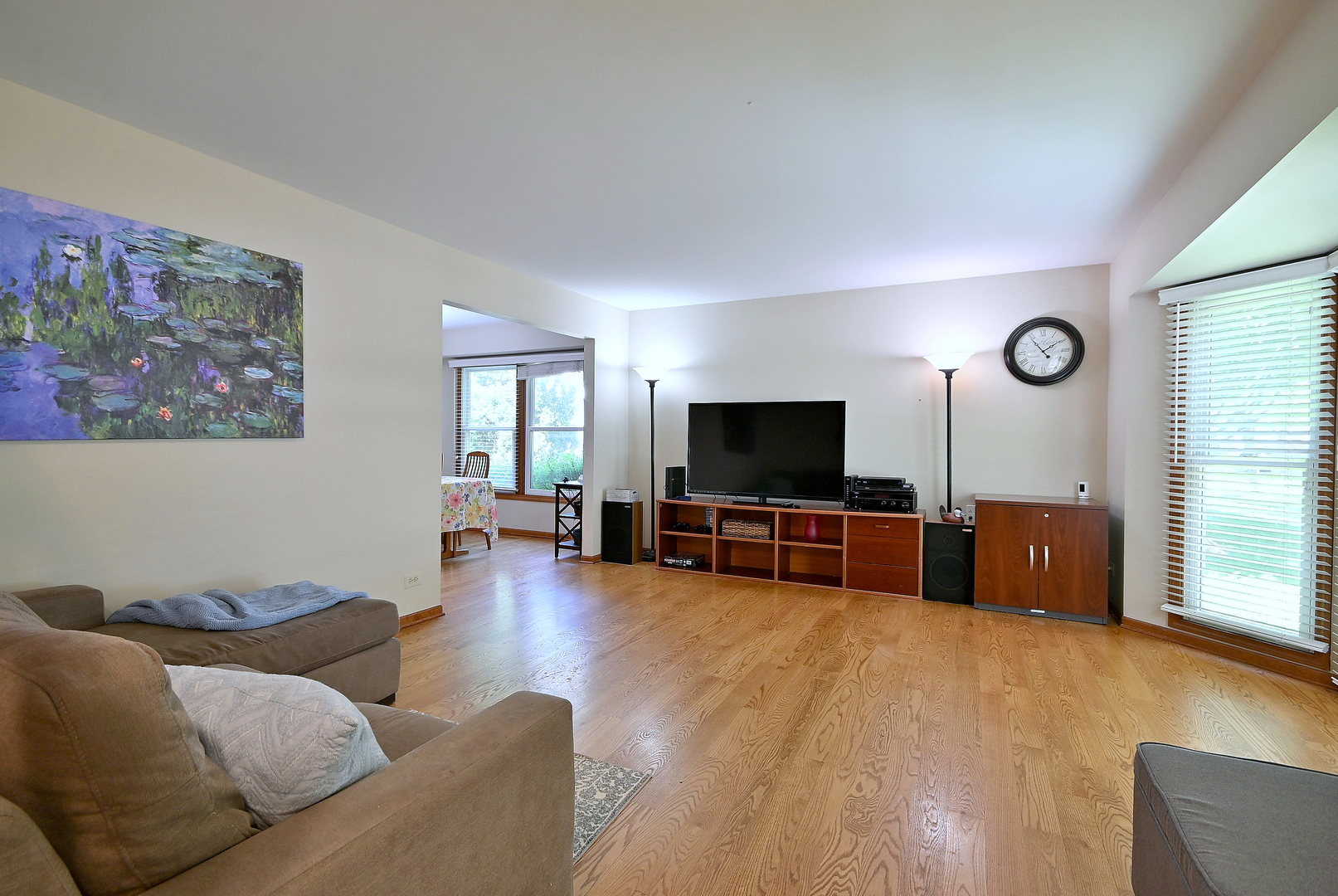 88 Jansen Lane, Vernon Hills, IL 60061
