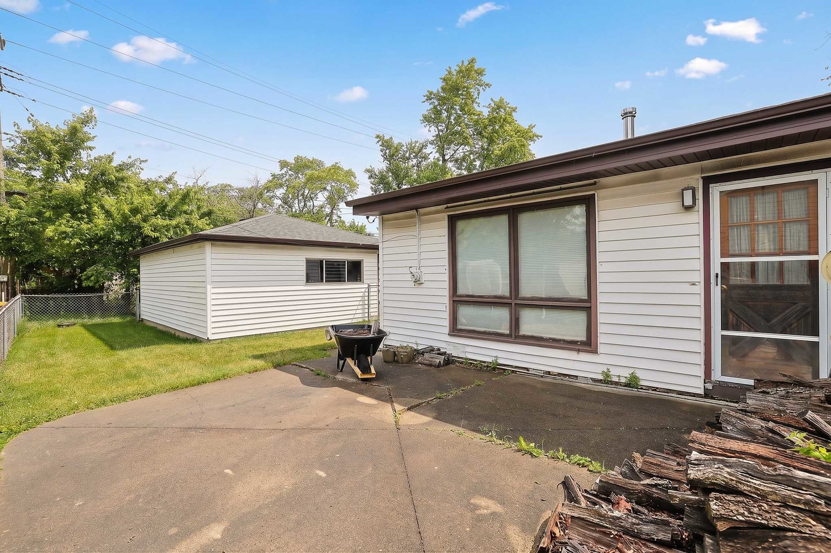 4103 Wren Lane, Rolling Meadows, IL 60008