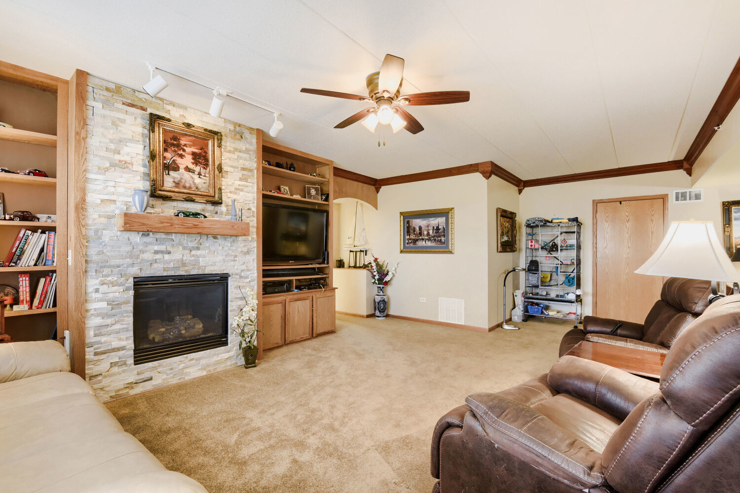 7710 Greenway Boulevard #3NW, Tinley Park, IL 60487