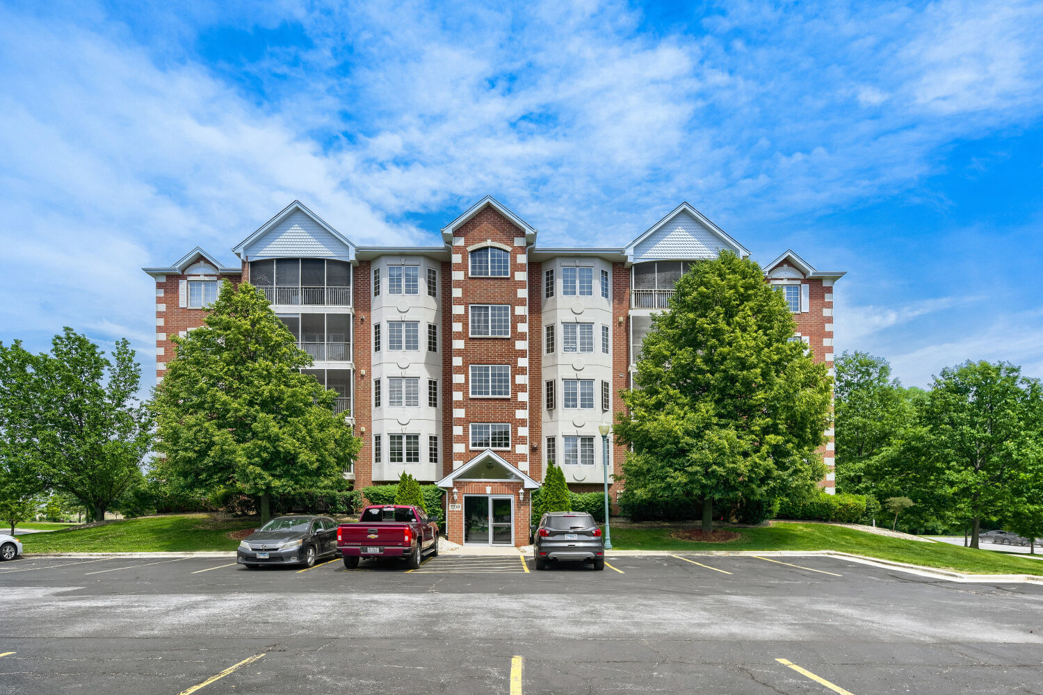 7710 Greenway Boulevard #3NW, Tinley Park, IL 60487