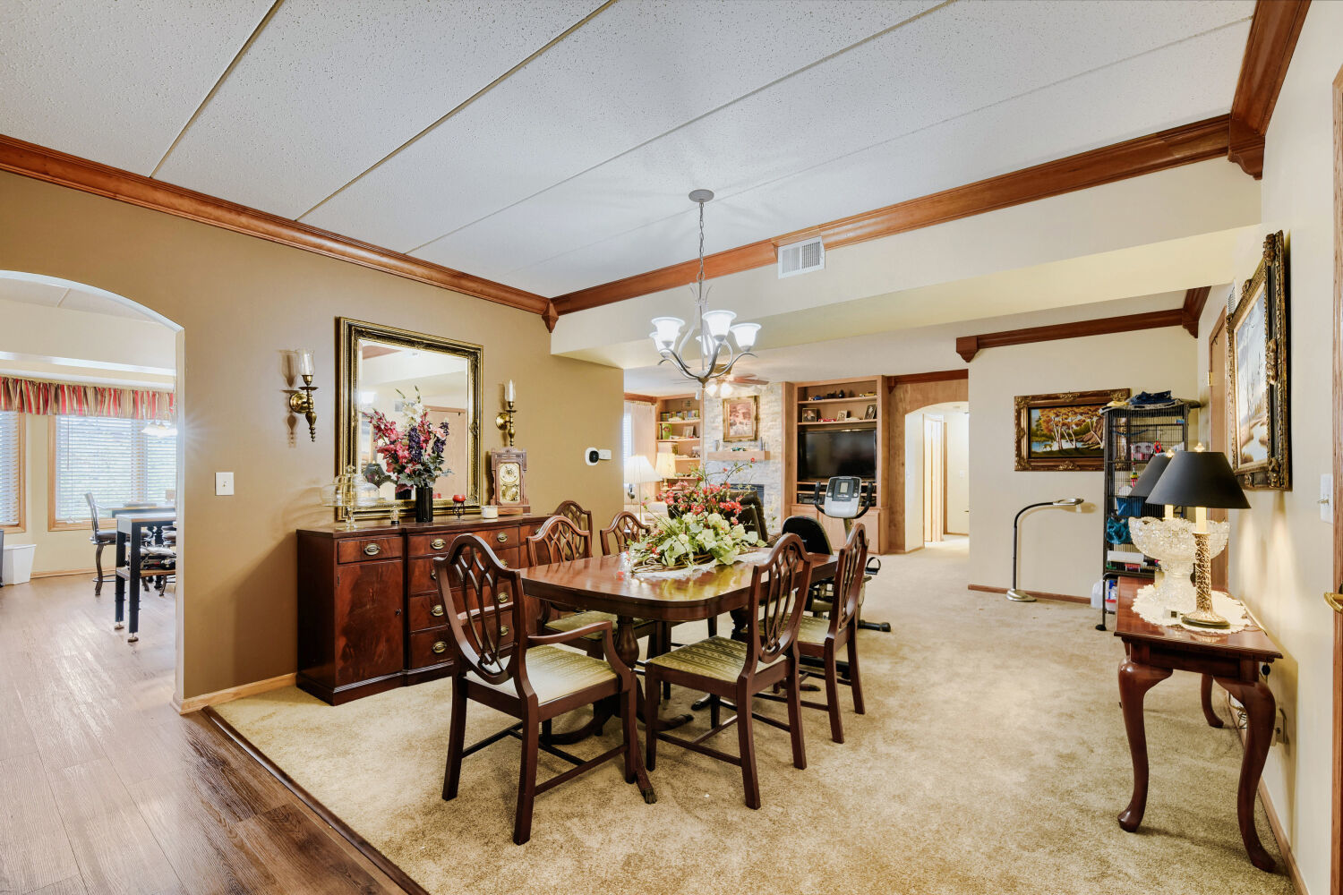 7710 Greenway Boulevard #3NW, Tinley Park, IL 60487