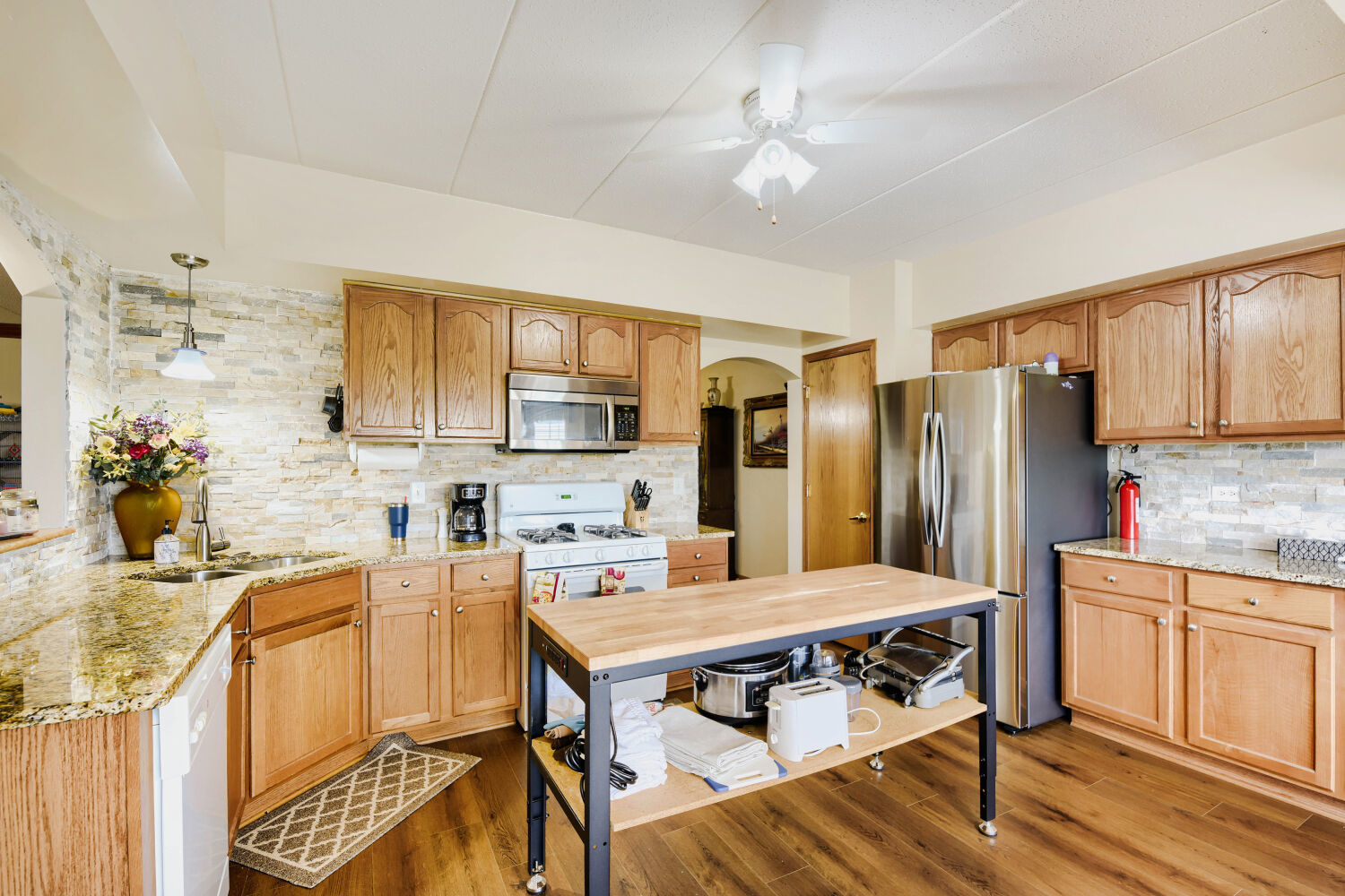 7710 Greenway Boulevard #3NW, Tinley Park, IL 60487