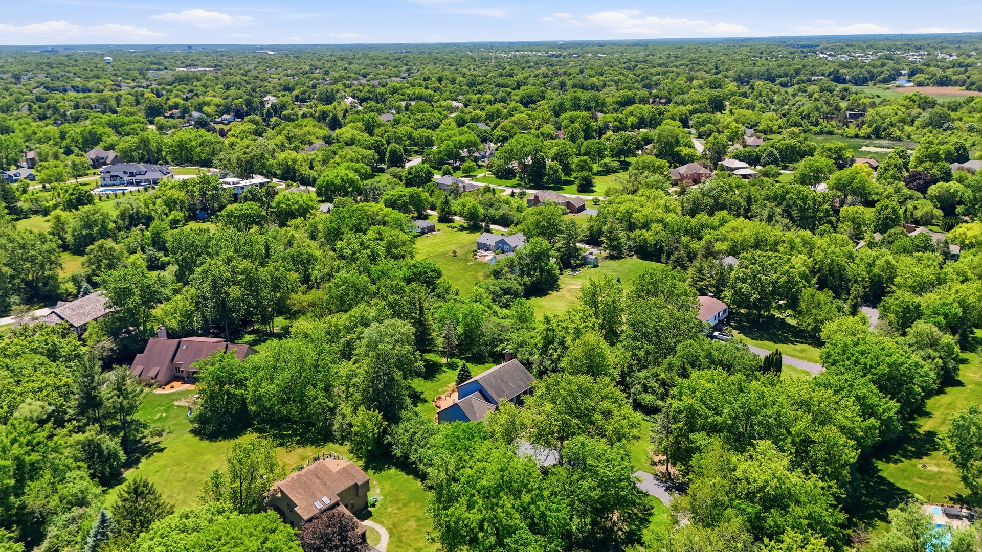 107 Roxborough Place, Inverness, IL 60010