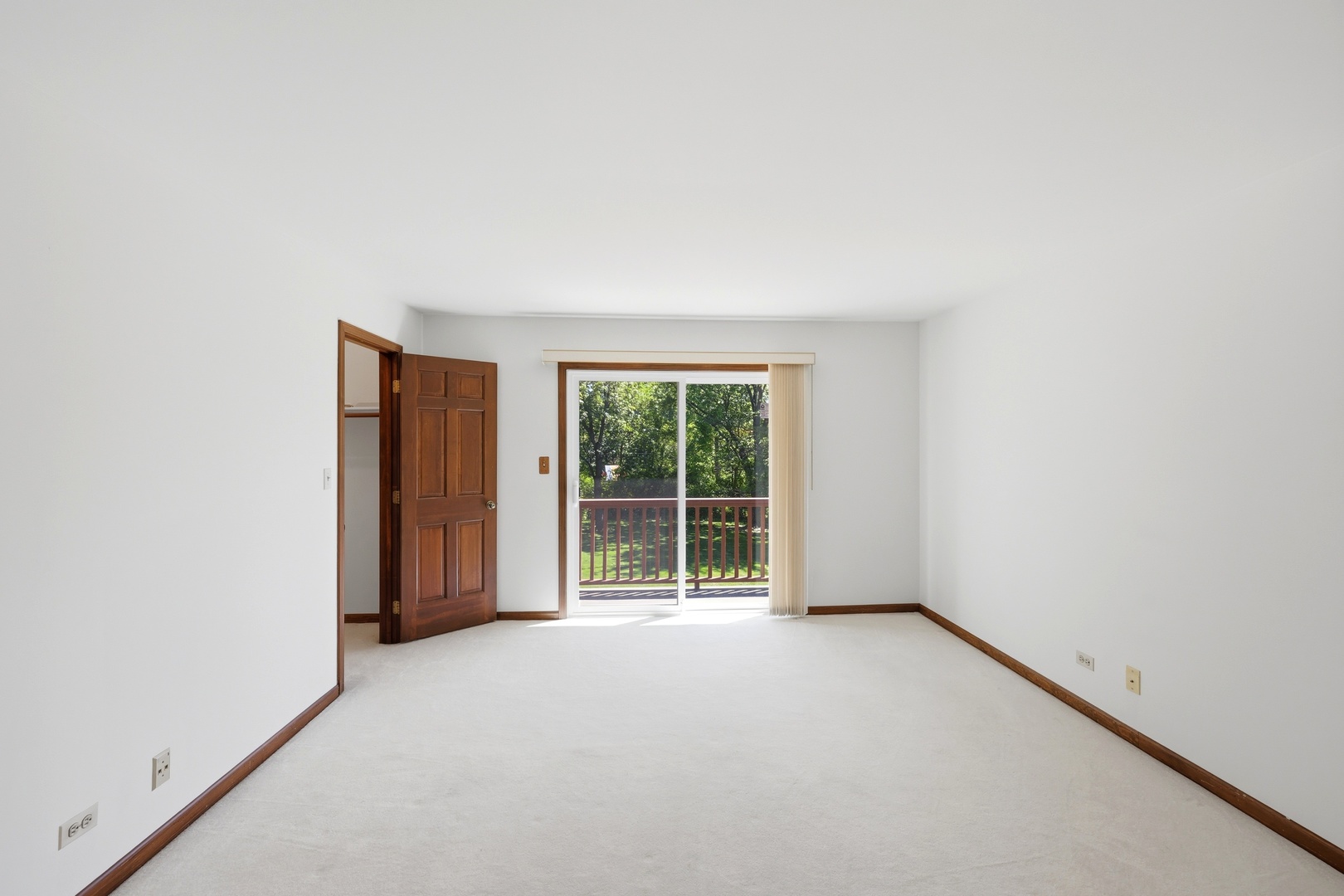 107 Roxborough Place, Inverness, IL 60010