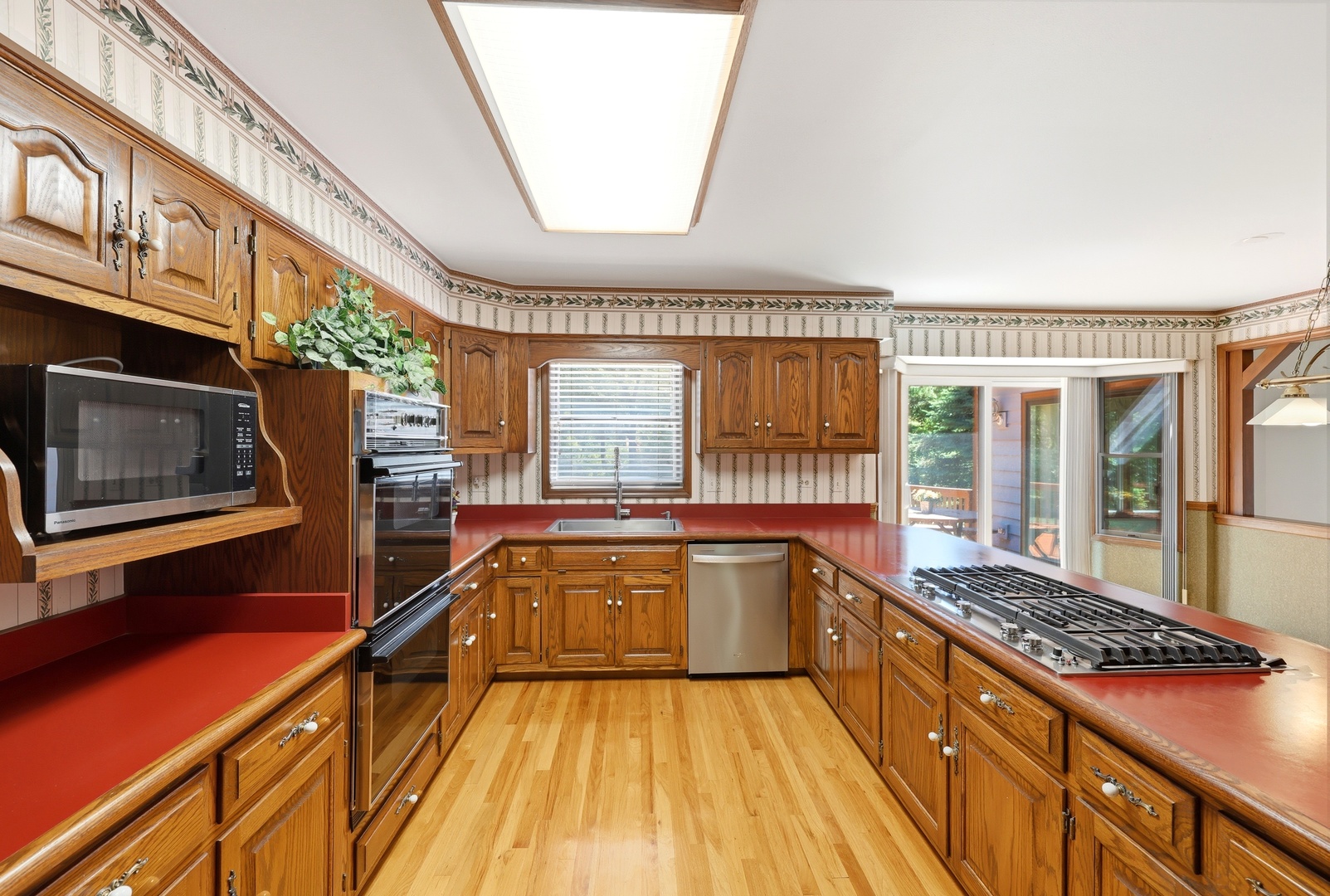 107 Roxborough Place, Inverness, IL 60010