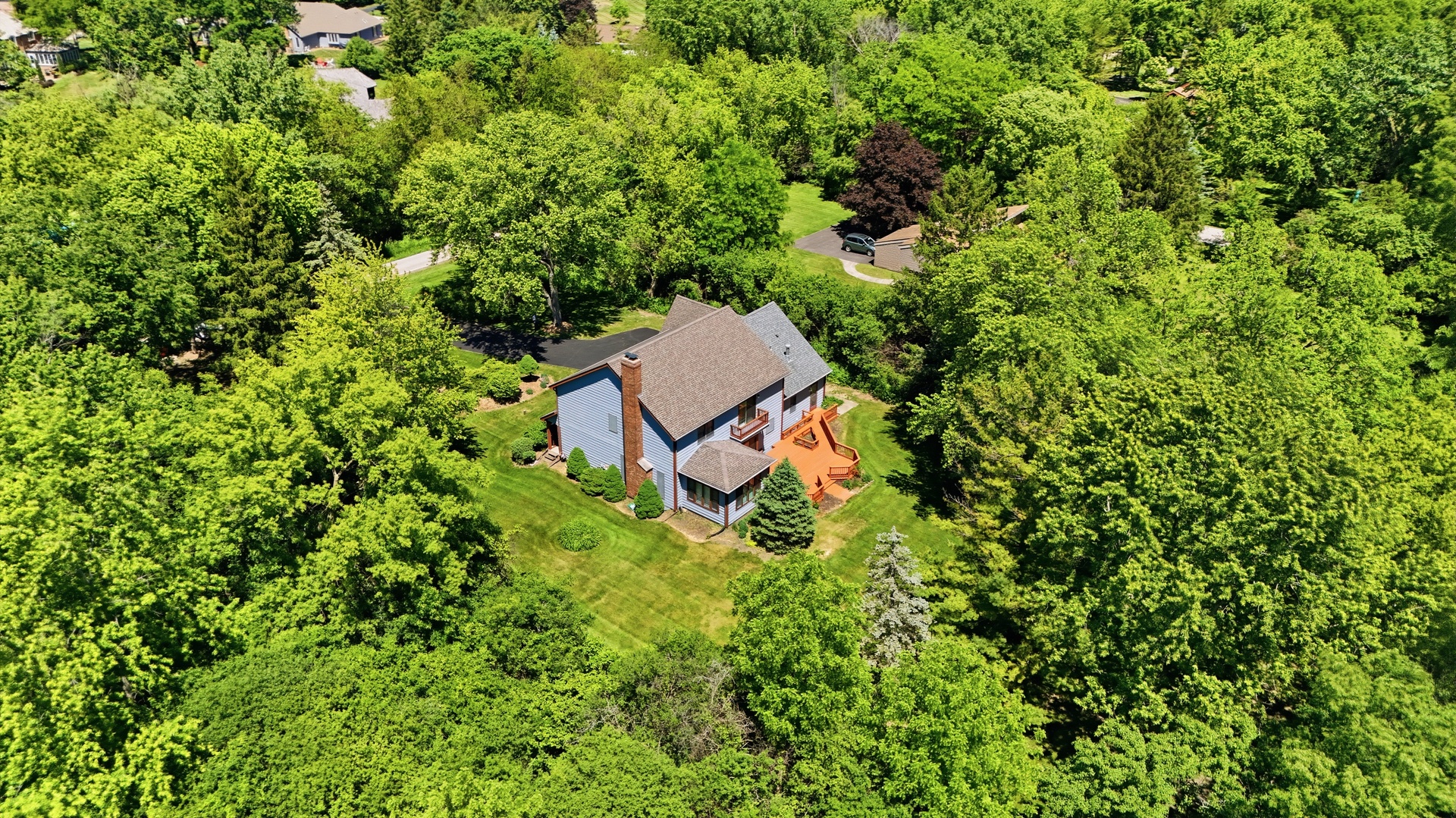 107 Roxborough Place, Inverness, IL 60010