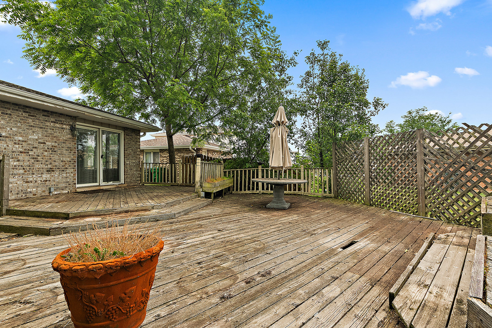 16154 85th Avenue, Tinley Park, IL 60487