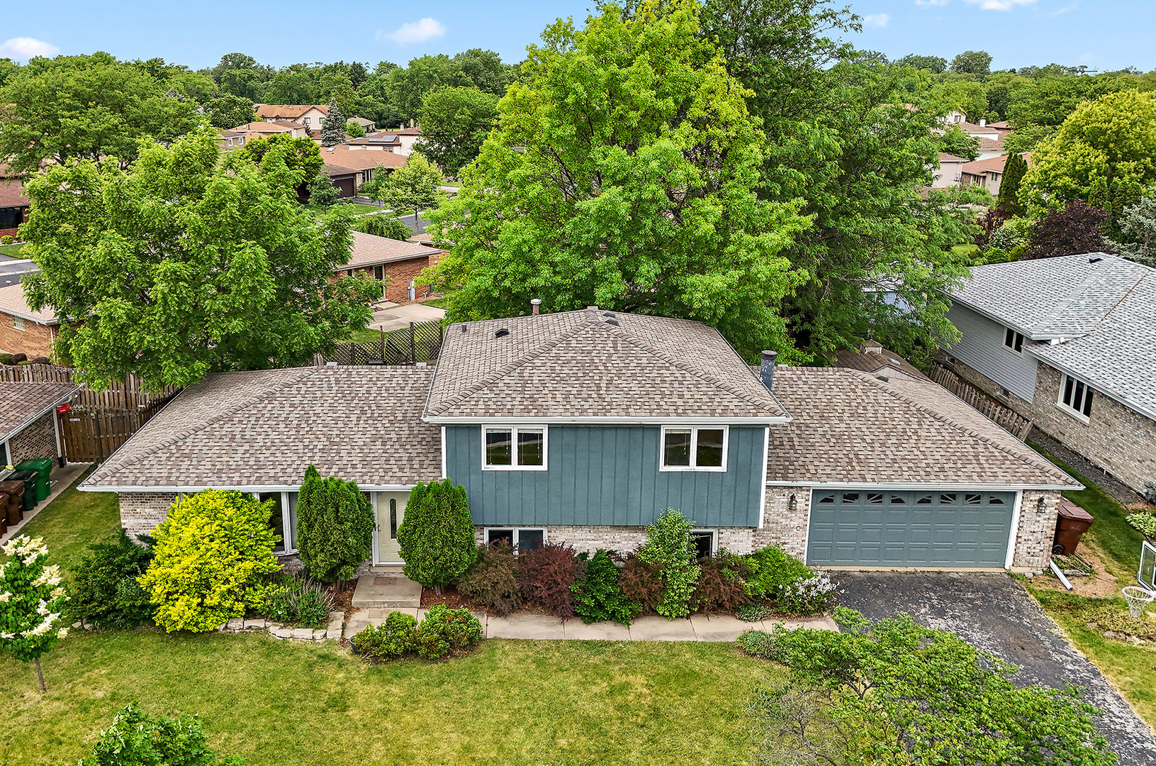 16154 85th Avenue, Tinley Park, IL 60487