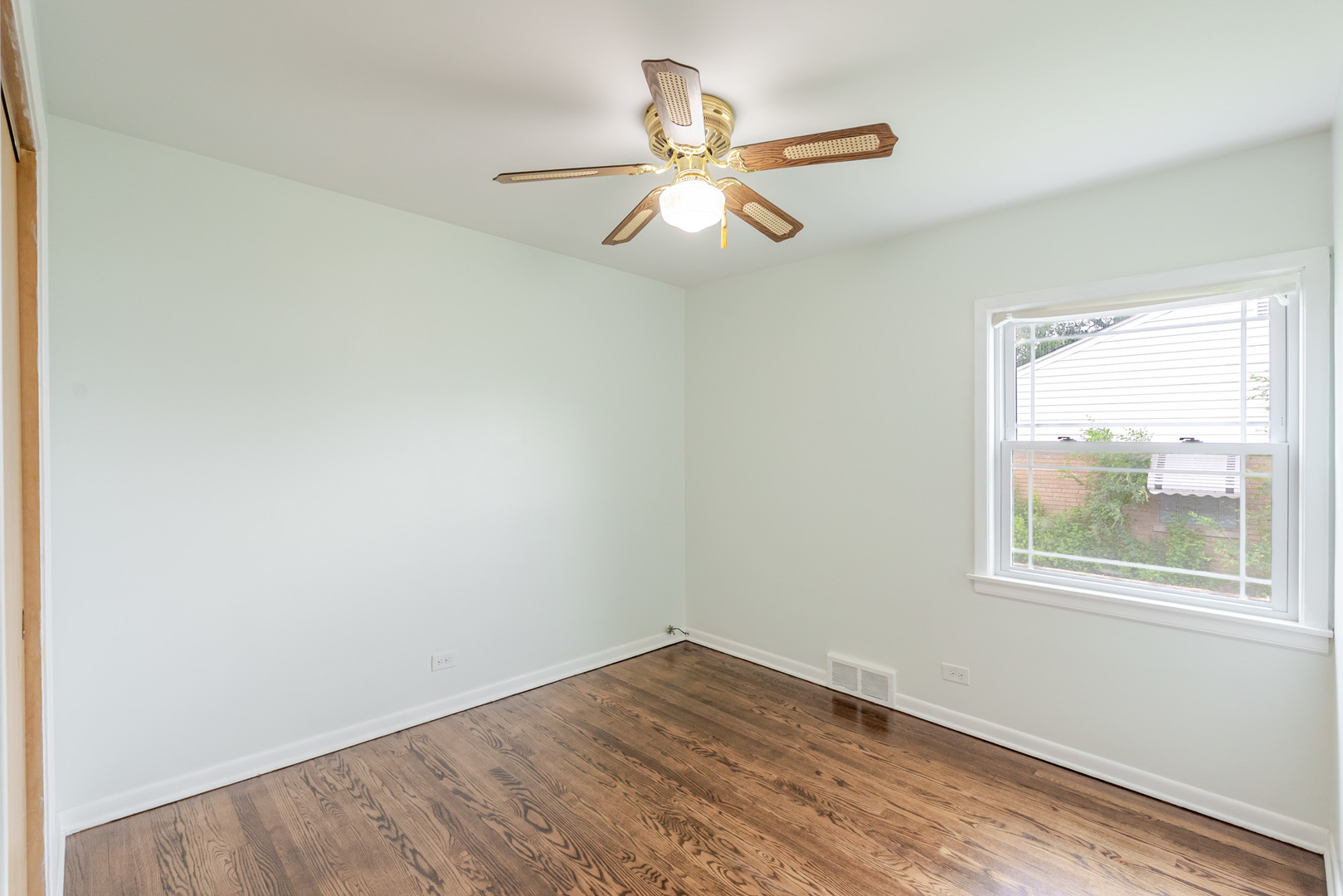 690 E Sibley Boulevard, Dolton, IL 60419
