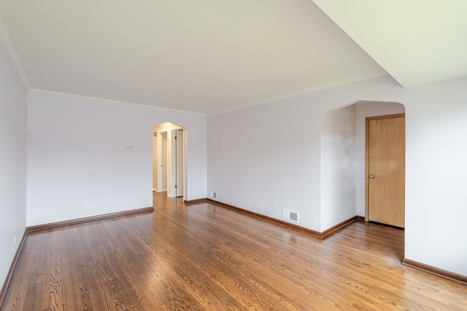690 E Sibley Boulevard, Dolton, IL 60419