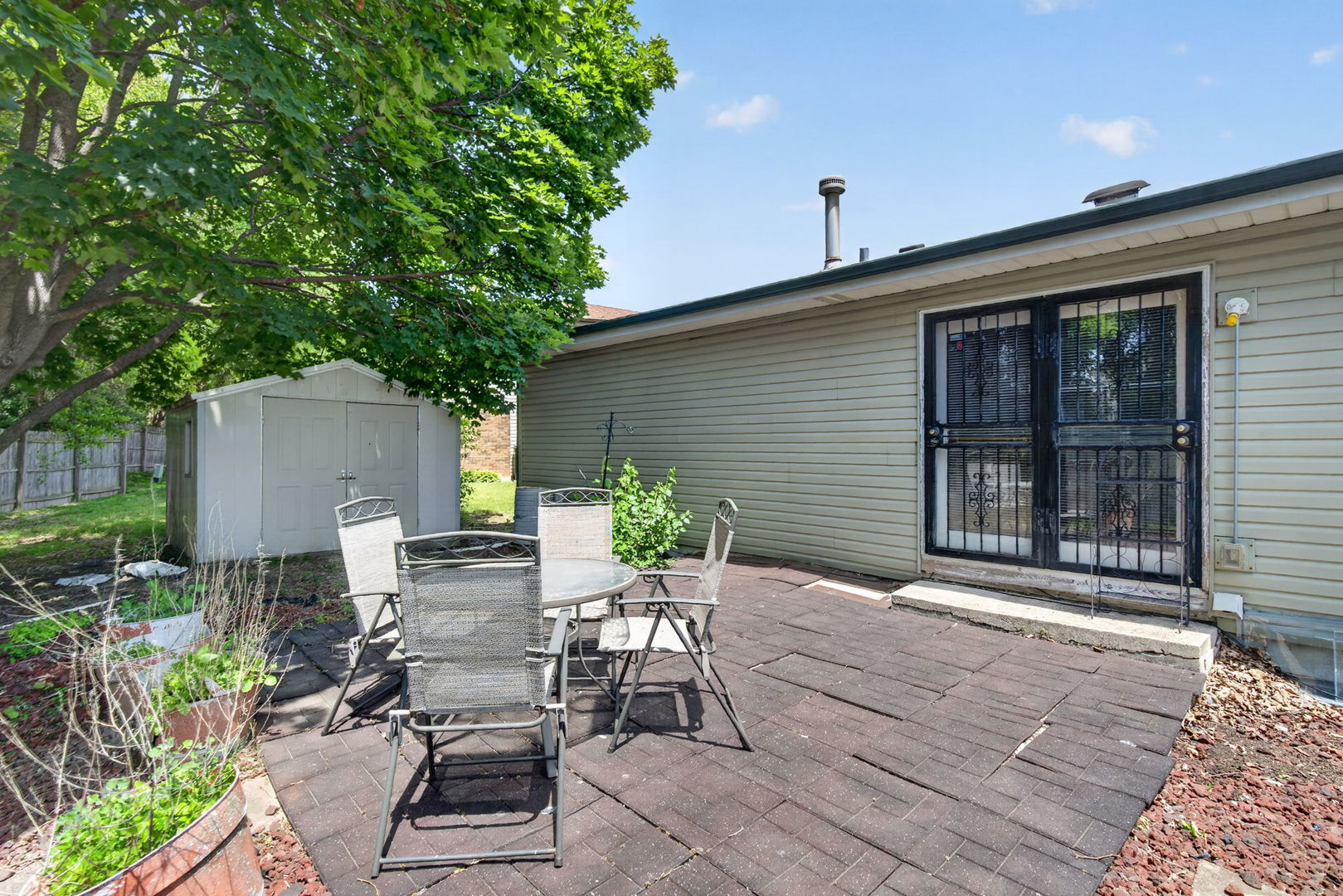72 White Oaks Road, Matteson, IL 60443