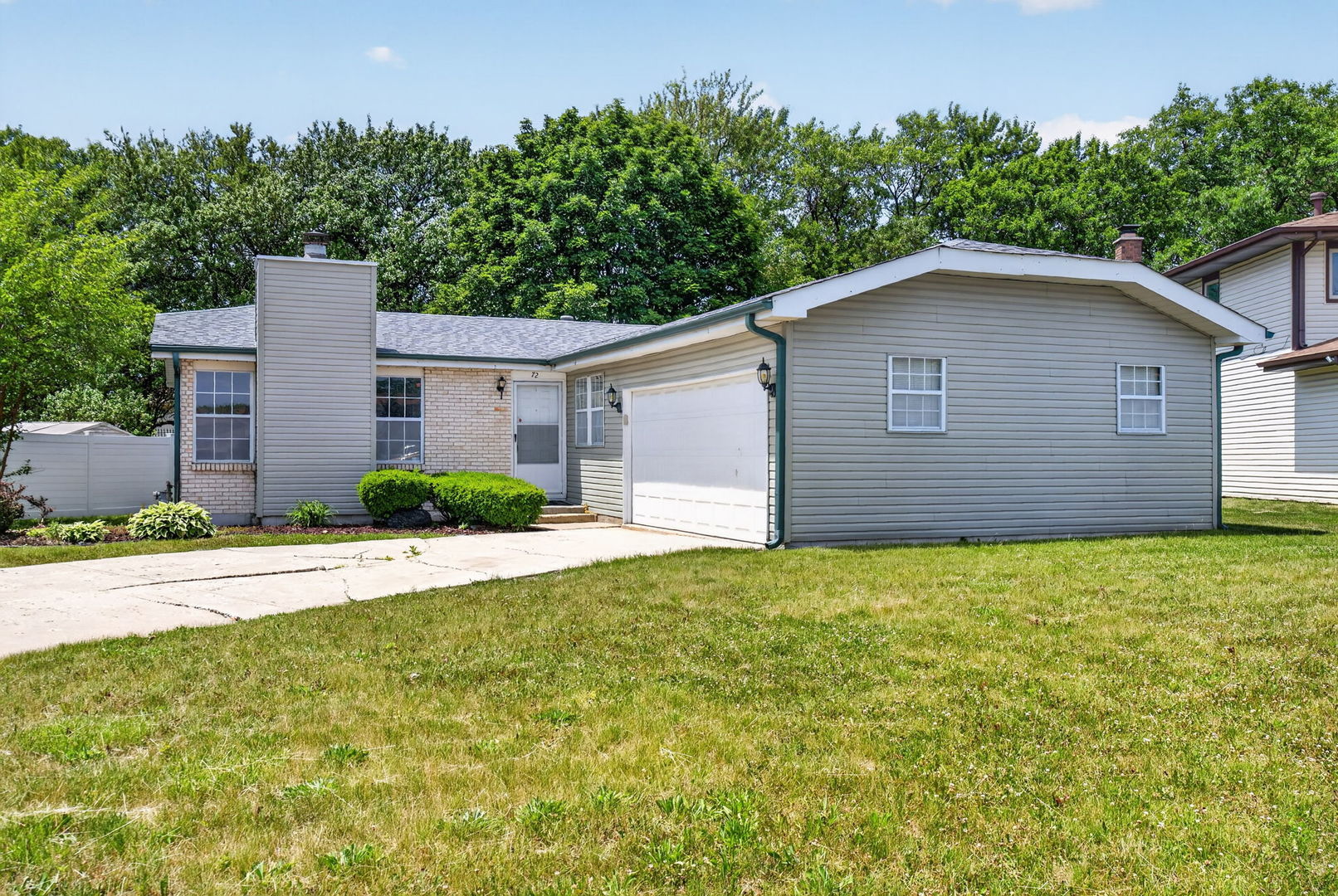 72 White Oaks Road, Matteson, IL 60443