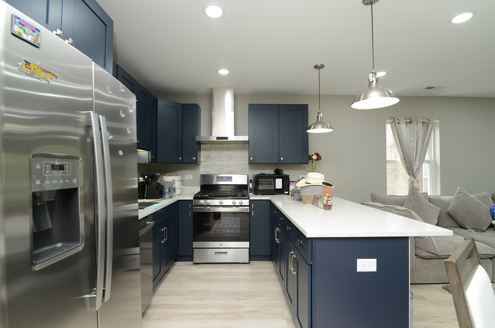 1051 N Springfield Avenue, Chicago, IL 60651