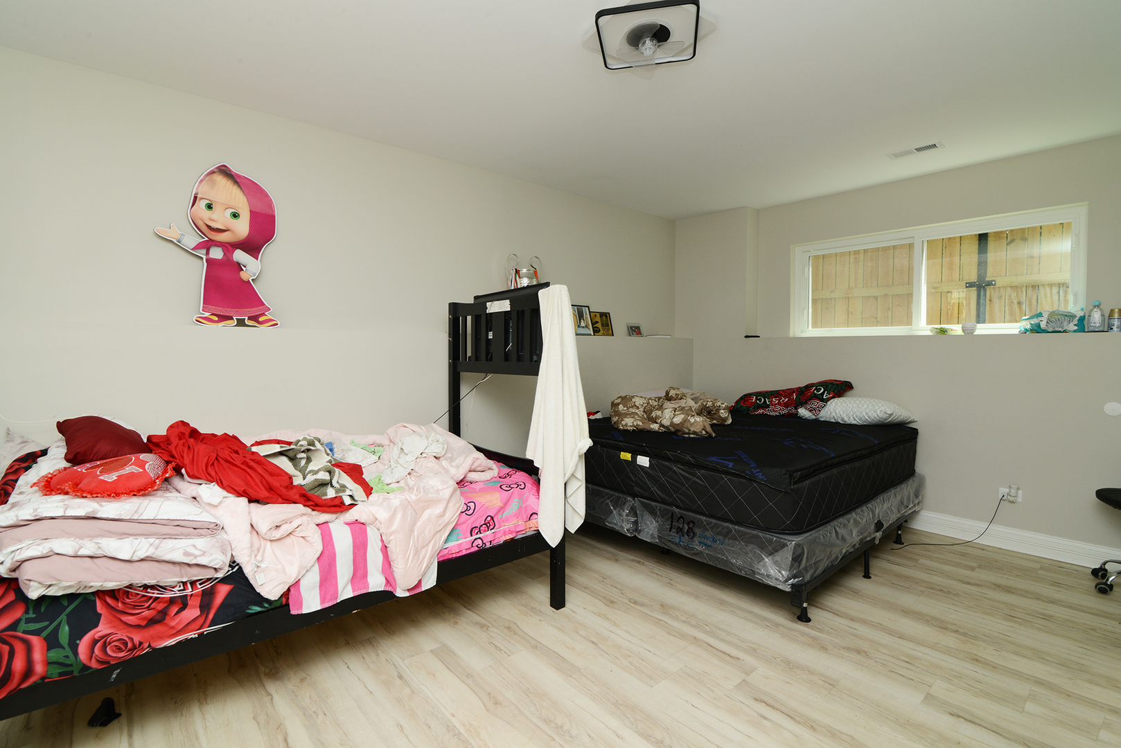 1051 N Springfield Avenue, Chicago, IL 60651