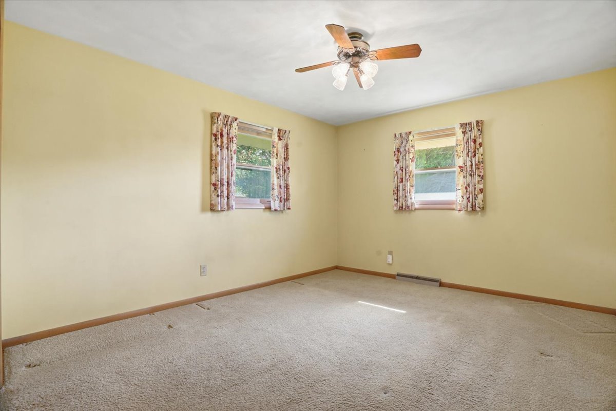 2903 Bethel Boulevard, Zion, IL 60099