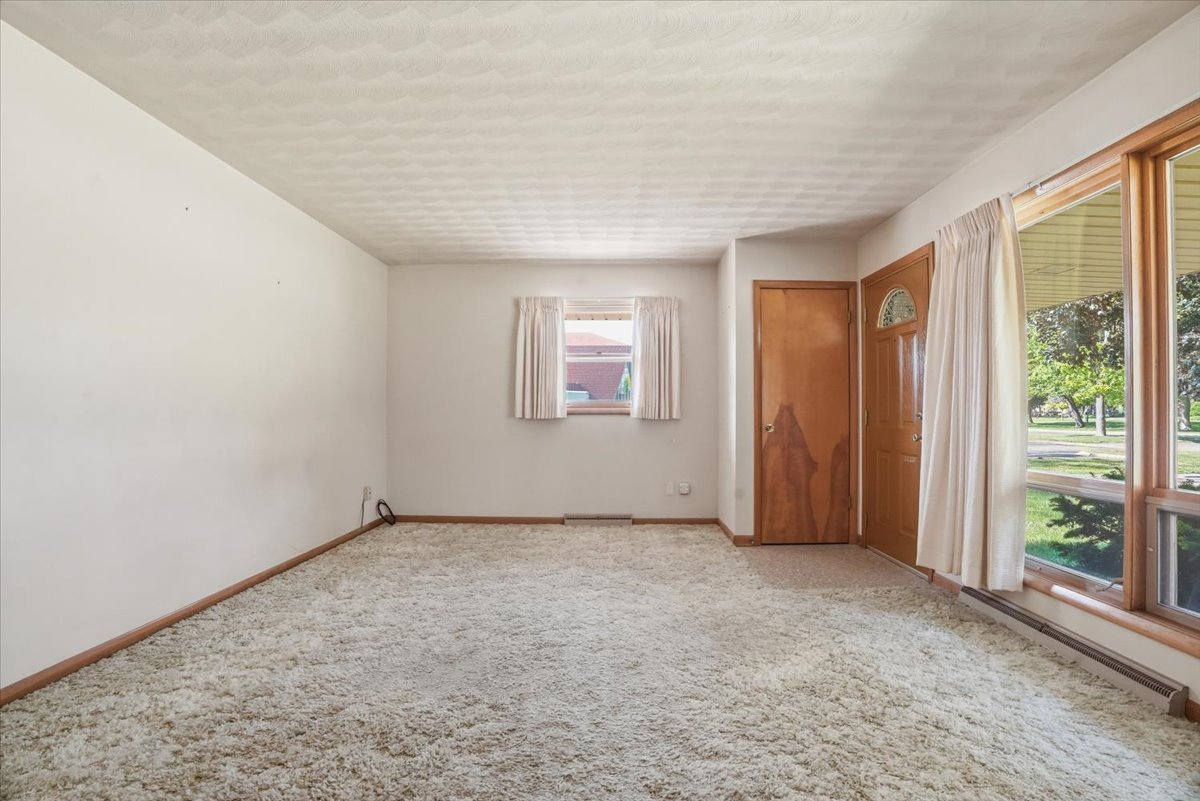 2903 Bethel Boulevard, Zion, IL 60099