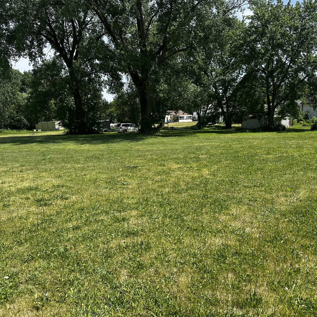 0000 Grove Street, Aurora, IL 60505