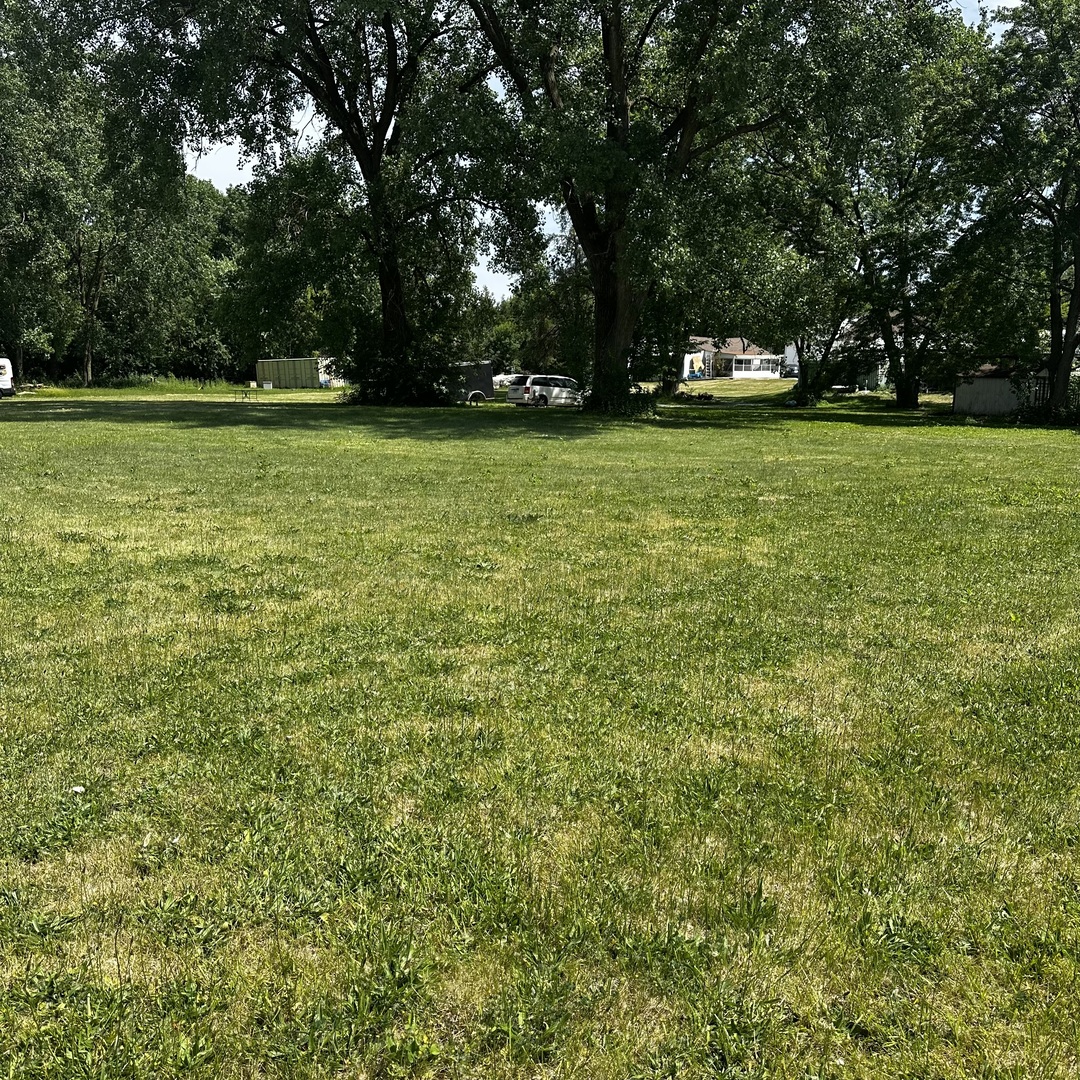0000 Grove Street, Aurora, IL 60505
