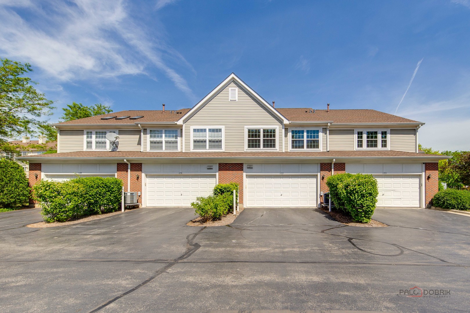 1155 georgetown Way, Vernon Hills, IL 60061
