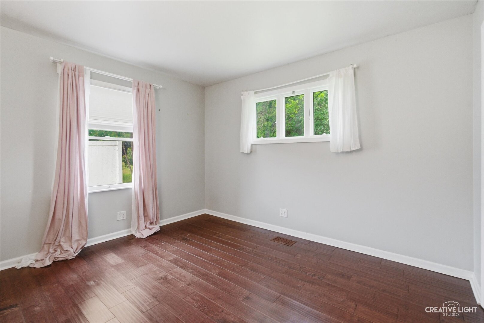 221 E Elm Street, Wheaton, IL 60189