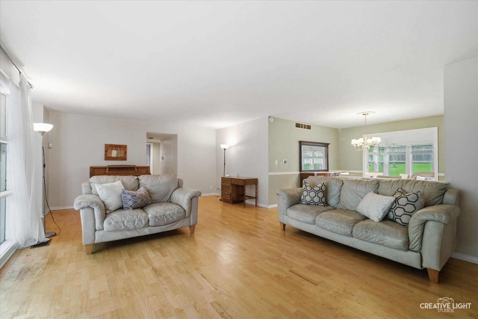 221 E Elm Street, Wheaton, IL 60189