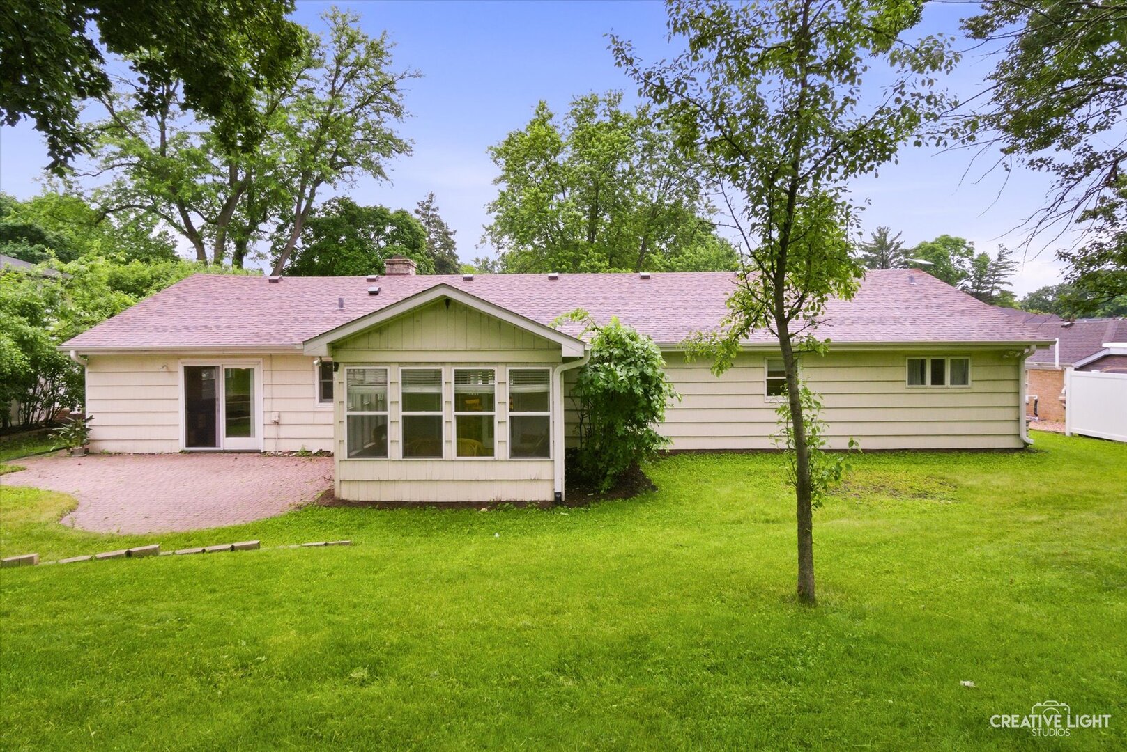 221 E Elm Street, Wheaton, IL 60189