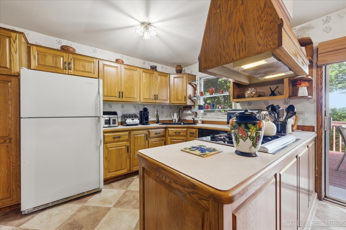 5148 Lincoln Avenue, Lisle, IL 60532